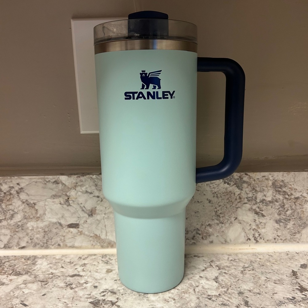 Stanley Quencher H2.0 Tumbler 40oz Ocean Spray Blue Green Insulated Mug